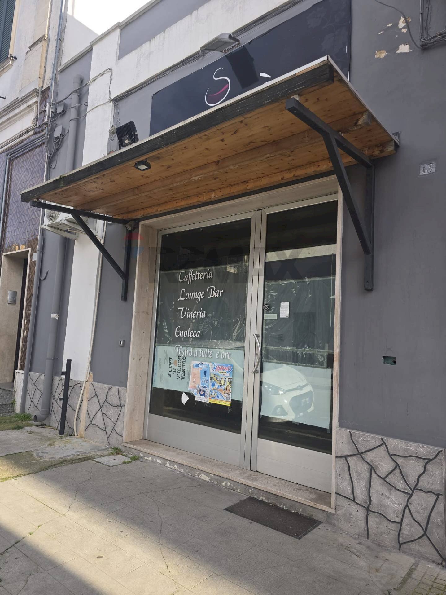 Edificio all\'aperto - Locale Commerciale via leverano
 
13, Carmiano - foto 1