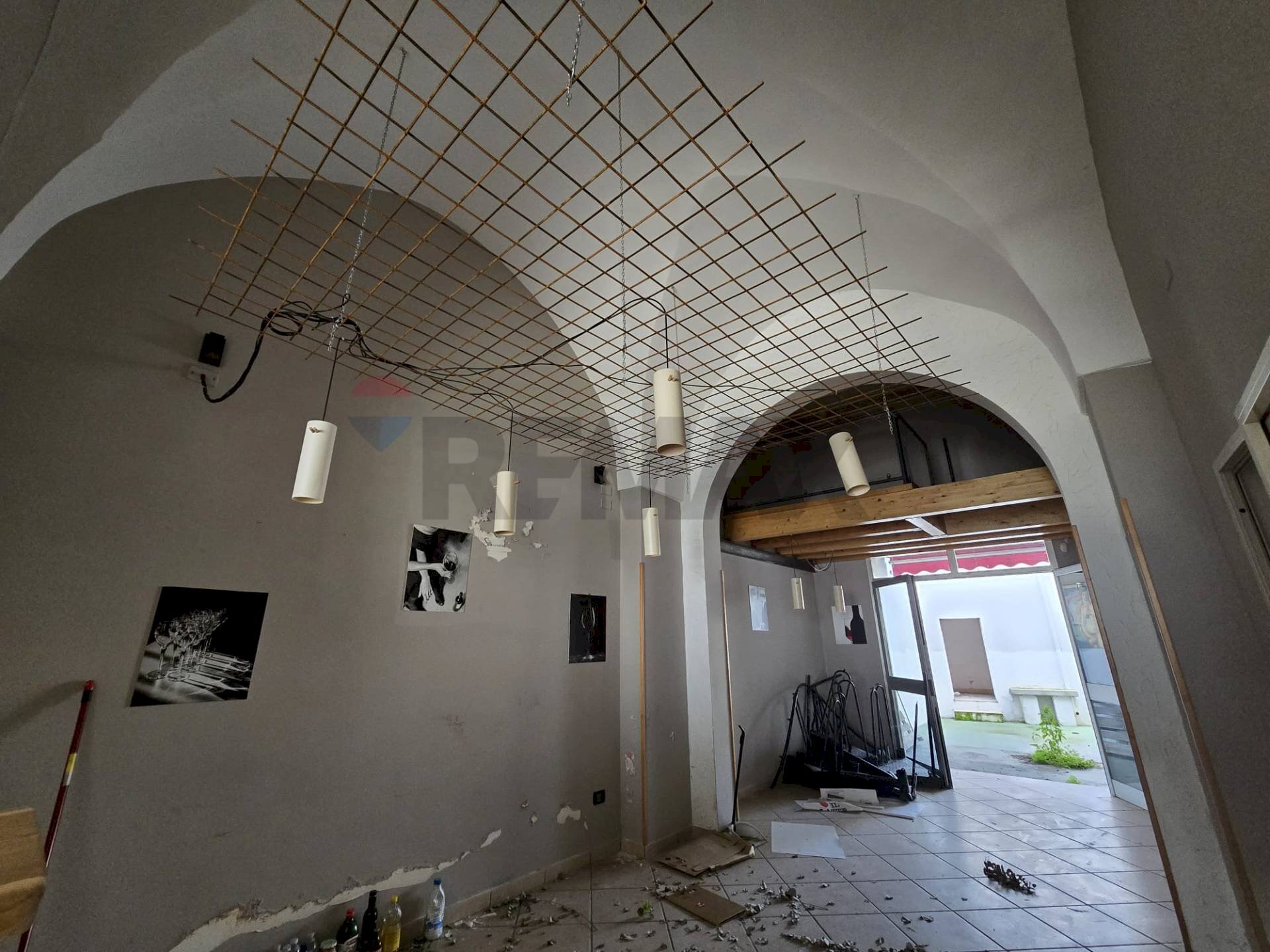 Terrazza - Locale Commerciale via leverano
13, Carmiano - foto 3