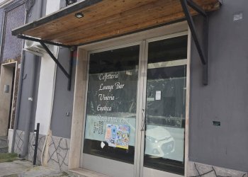 Edificio all\'aperto - Locale Commerciale via leverano
 
13, Carmiano - foto 1