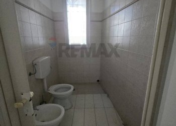 Bagno - Locale Commerciale via leverano
 
13, Carmiano - foto 2