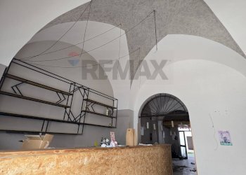 Ricezione / Lobby - Locale Commerciale via leverano
 
13, Carmiano - foto 5