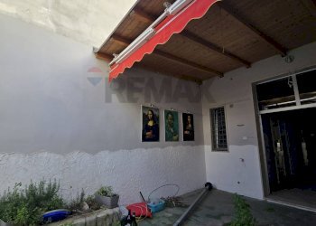 Terrazza - Locale Commerciale via leverano
 
13, Carmiano - foto 8