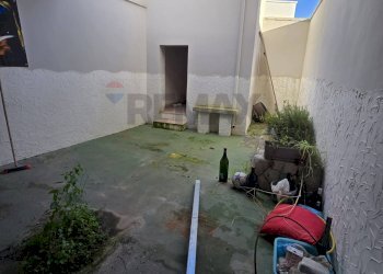 Terrazza - Locale Commerciale via leverano
 
13, Carmiano - foto 10