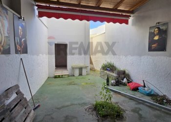 Terrazza - Locale Commerciale via leverano
 
13, Carmiano - foto 12