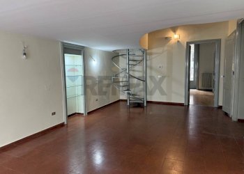 Stanza vuota - Trilocale Via Nicola De Giosa
28, Bari - foto 1