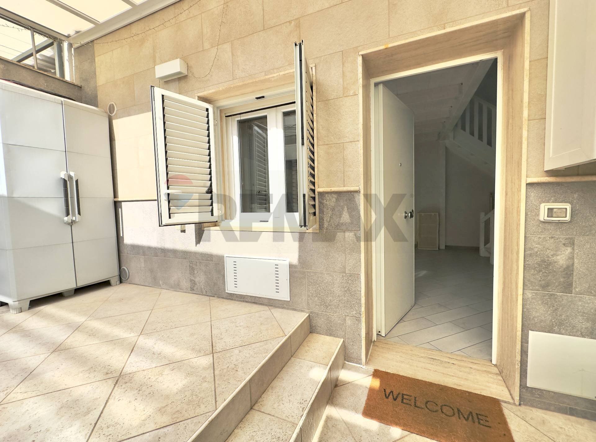 Accesso giardino - Casa indipendente Via Piave
 
56-58, Bari - foto 3