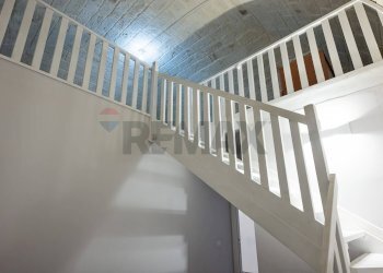 Scale - Independent house Via Piave
 
56-58, Bari - photo 19