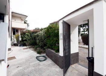 Terrazza - Villa Via Giovanni Gentile
 
87, Bari - foto 3