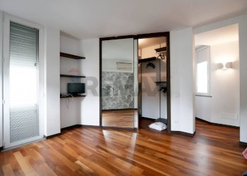 Stanza vuota - Villa Via Giovanni Gentile
 
87, Bari - foto 18