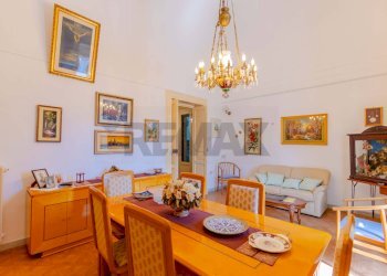 Sala da pranzo - Casa indipendente Via Capitano Ramirez
 
45, Vernole - foto 6