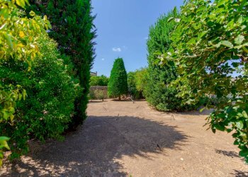 Giardino - Casa indipendente Via Capitano Ramirez
 
45, Vernole - foto 28