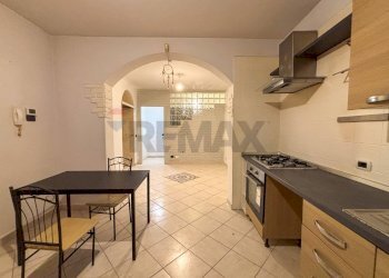 Cucina - Monolocale Via Marconi
 
14, Besano - foto 3