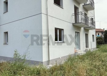 Edificio all\'aperto - Trilocale Via Monfalcone
 
9, Varese - foto 28