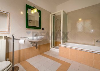 Bagno - Villa Via Francesco Baracca
 
140/a, Palermo - photo 31