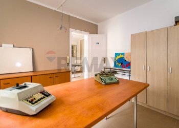 Soggiorno - Office Via Villa Giocosa
 
6, Palermo - photo 4