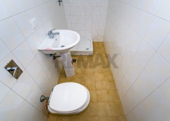 Bagno - Office Via Villa Giocosa
 
6, Palermo - photo 14