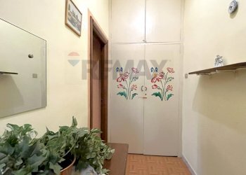 Hall / corridoio - Trilocale Via Nuova Poggioreale
 
21D, Napoli - foto 15