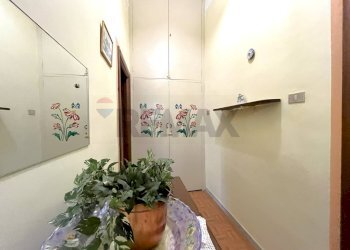 Hall / corridoio - Trilocale Via Nuova Poggioreale
 
21D, Napoli - foto 16