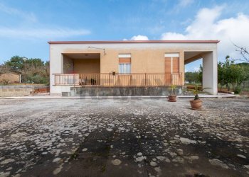 Casa all\'aperto - Villa contrada camemi, Piazza Armerina - foto 1