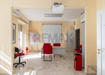 Ufficio - Appartamento viale autonomia
 
27, Caltagirone - foto 7