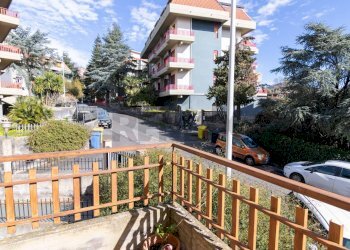 Balcone - Appartamento via matilde serao
 
4, Belpasso - foto 2