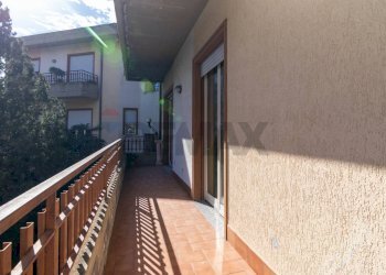 Balcone - Appartamento via matilde serao
 
4, Belpasso - foto 3