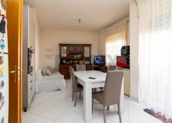 Sala da pranzo - Appartamento via matilde serao
 
4, Belpasso - foto 9