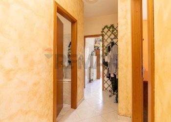 Hall / corridoio - Appartamento via matilde serao
 
4, Belpasso - foto 19