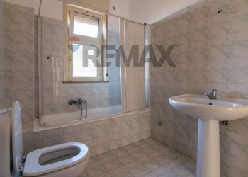 Bagno - Four-room apartment via matilde serao
 
4, Belpasso - photo 16
