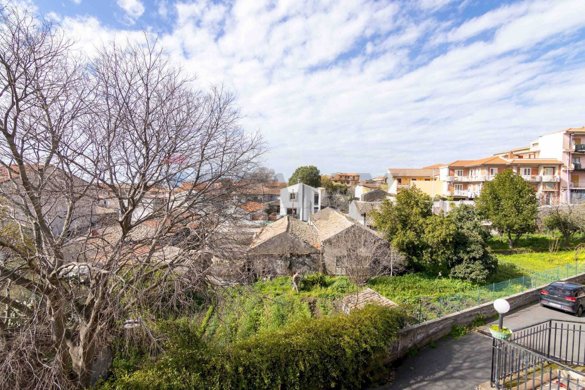 Edificio all\'aperto - Four-room apartment via matilde serao
 
4, Belpasso - photo 1