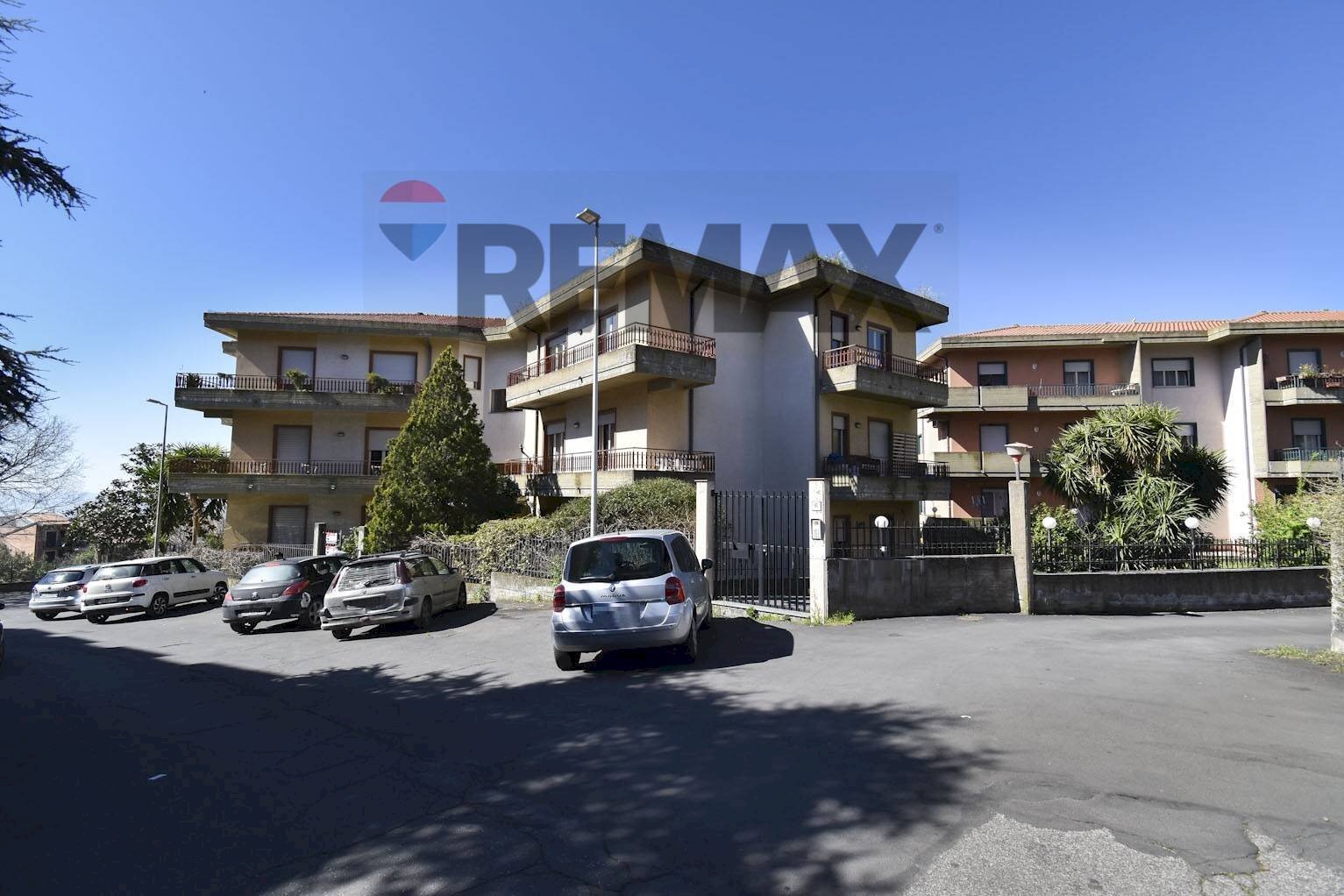 Edificio all\'aperto - Four-room apartment via matilde serao
 
4, Belpasso - photo 1