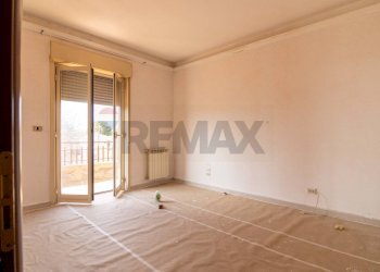 Stanza vuota - Appartamento via matilde serao
 
4, Belpasso - foto 4