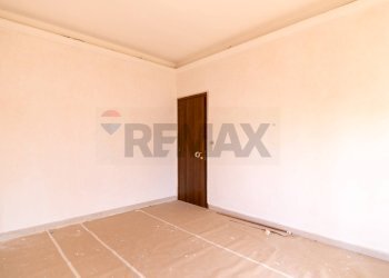 Stanza vuota - Appartamento via matilde serao
 
4, Belpasso - foto 7