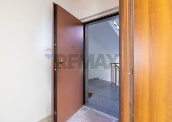 Hall / corridoio - Appartamento via matilde serao
 
4, Belpasso - foto 8