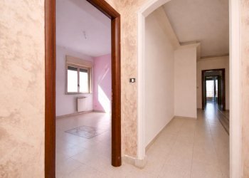 Hall / corridoio - Quadrilocale via matilde serao
 
4, Belpasso - foto 16