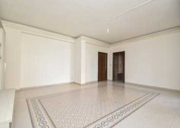 Stanza vuota - Quadrilocale via matilde serao
 
4, Belpasso - foto 19