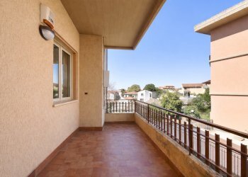 Balcone - Quadrilocale via matilde serao
 
4, Belpasso - foto 22