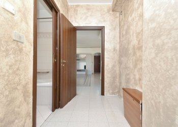 Hall / corridoio - Quadrilocale via matilde serao
 
4, Belpasso - foto 24