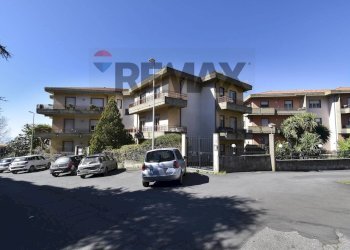 Edificio all\'aperto - Quadrilocale via matilde serao
 
4, Belpasso - foto 1