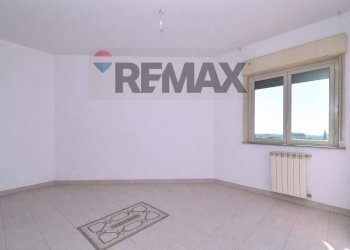 Stanza vuota - Quadrilocale via matilde serao
 
4, Belpasso - foto 30