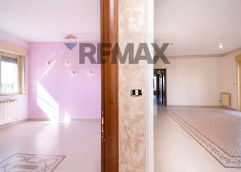 Stanza vuota - Quadrilocale via matilde serao
 
4, Belpasso - foto 32