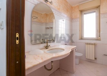 Bagno - Quadrilocale via matilde serao
 
4, Belpasso - foto 9