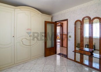 Camera / camera da letto - Appartamento Viale Castagnola
 
11, Catania - foto 8