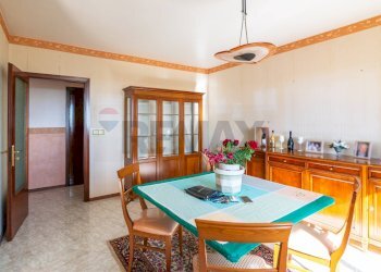 Sala da pranzo - Appartamento Viale Castagnola
 
11, Catania - foto 10