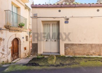 Casa all\'aperto - Casa semi indipendente Via celso
 
119, Caltagirone - foto 34