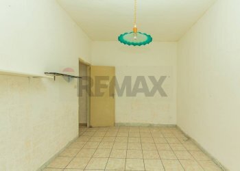 Stanza vuota - Quadrilocale VIA TOSCANA
 
4, Catania - foto 16