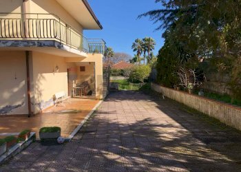 Casa all\'aperto - Casa semi indipendente via leontini
 
48, Mascalucia - foto 8