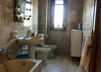 Bagno - Casa semi indipendente via leontini
 
48, Mascalucia - foto 15