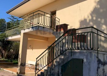 Casa all\'aperto - Casa semi indipendente via leontini
 
48, Mascalucia - foto 5