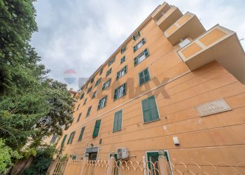 Edificio all\'aperto - Quadrilocale Via Alba
 
4, Roma - foto 4